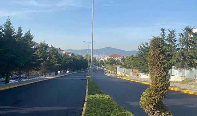 Yüzbaşılar Kavşağı yan yollarda asfalt tamam