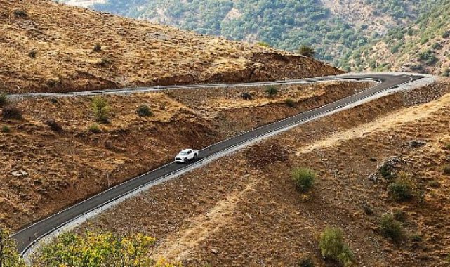 Bahçesarayda’ki Mahalleler Tarihinde İlk Kez Asfaltla Buluştu