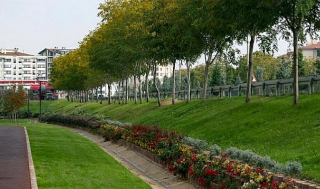 Cevher Dudayev Mahallesine Modern Yürüyüş Yolu