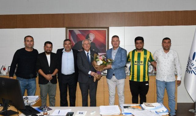 İzmir Karabağlar'da amatör spora destek sürecek