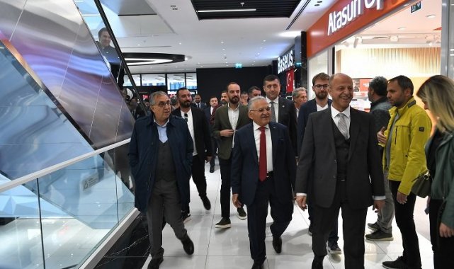Memduh Büyükkılıç'tan AVM turu