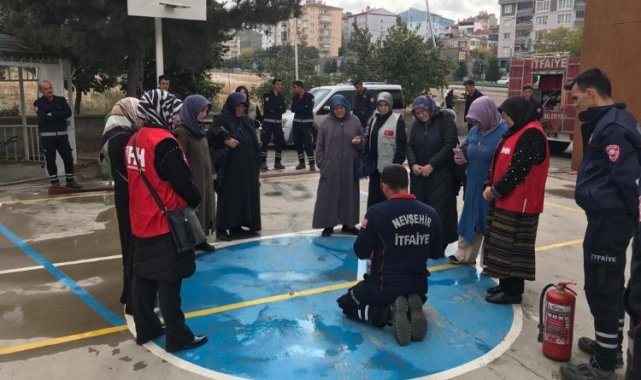 Nevşehir itfaiyesinden kadın gönüllülere eğitim