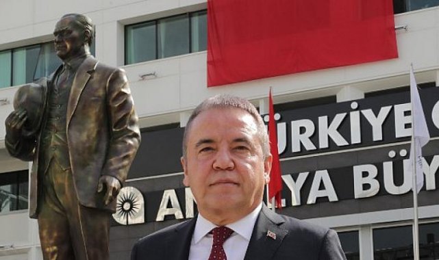 Antalya Büyükşehir Belediye Başkanı Muhittin Böcek 10 Kasım Mesajı
