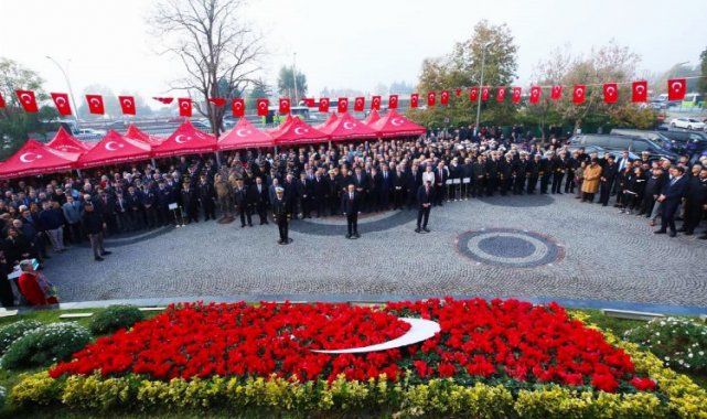 Kocaeli'de 84. yıla 1084 Atatürk çiçeği