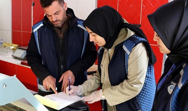 Van Büyükşehir Belediyesi kent merkezindeki kasap ve et ürünleri satan marketleri denetledi