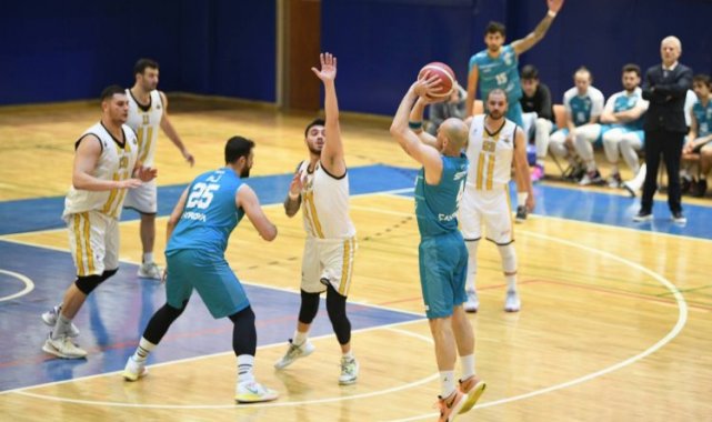 Ankara'da Çayırova rüzgarı esti