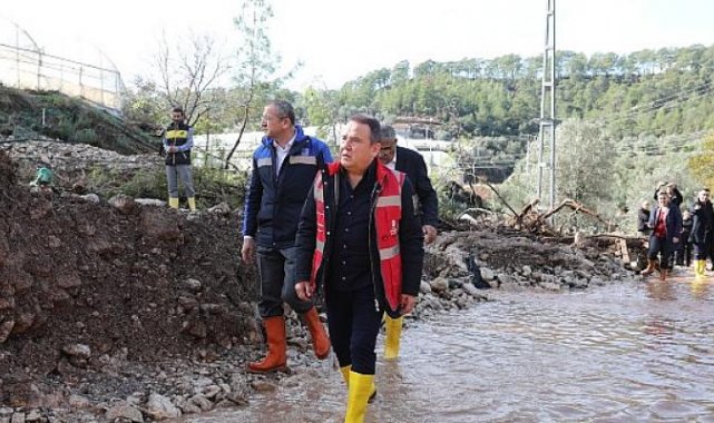 Antalya Belediye Başkanı Muhittin Böcek Sel Afeti Yaşanan Kumluca'da