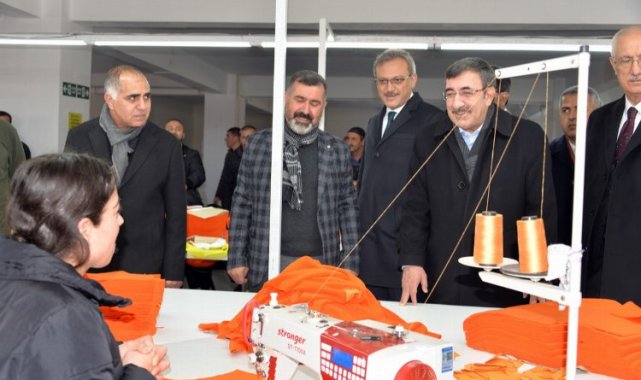 Bingöl'de üretim Sancak'ı dalgalanıyor