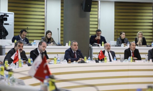 ERÜ'de bilgilendirme toplantısı yapıldı