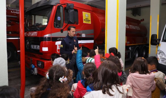 Konya İtfaiyesi'nden miniklere yangın bilinci