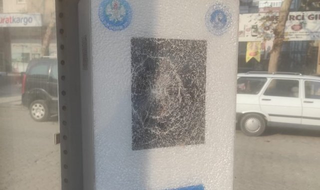 Manisa'da kamu malına zarar verdiler