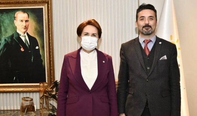 Tansu Şener İYİ Parti Kayseri'ye aday