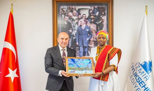 Uganda Ankara Büyükelçisi Başkan Soyer'i ziyaret etti