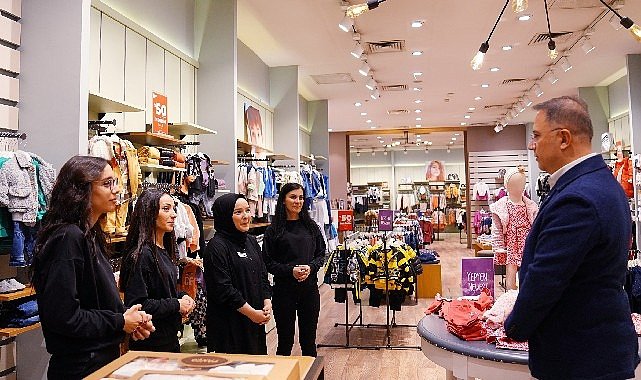 Başkan Çalık Yılın Son Gününde Çalışanları Yalnız Bırakmadı