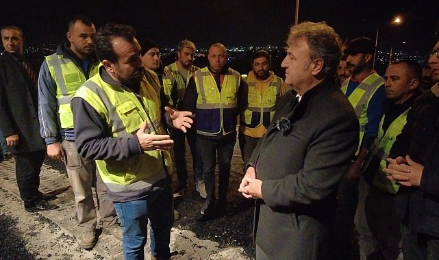 Başkan İduğ'dan işçilere baklava sürprizi