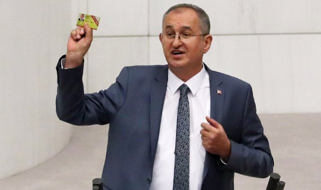 CHP'li Sertel'den internet siteleri ile ilgili düzenlemeye tepki!