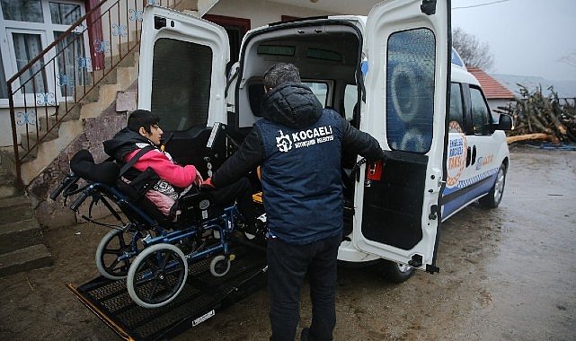 'Engelsiz Taksi' ile 15 bin 586 ulaşım hizmeti