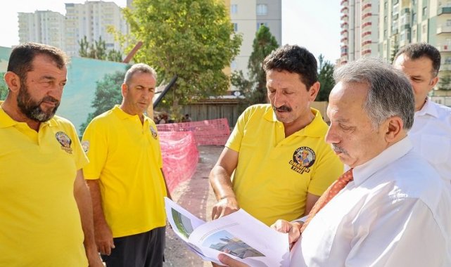 Kayseri Talas'ta onarım timi çalışıyor