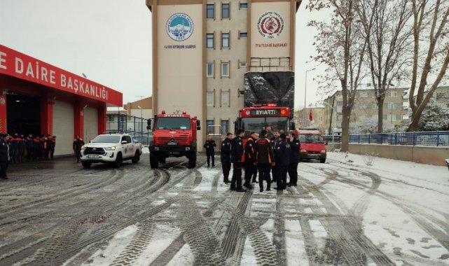 Kayseri Büyükşehir'den deprem seferberliği