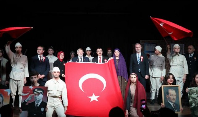 İnegöl'de Çanakkale Zaferi'nin 108'inci yılı yad edildi