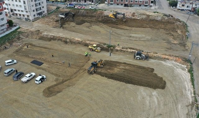 Kocaeli Büyükşehir, Hatay esnafına 7 noktada prefabrik çarşı kuruyor