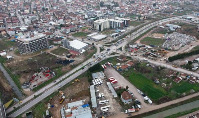 Kocaeli'de 'köprülü kavşak' için ilk kazma