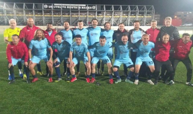 Masterler Veteranlar'la karşılaştı: 2-2