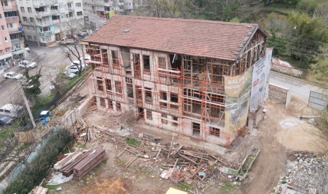 Bursa Yıldırım'da tarihi köşk ayağa kalkıyor