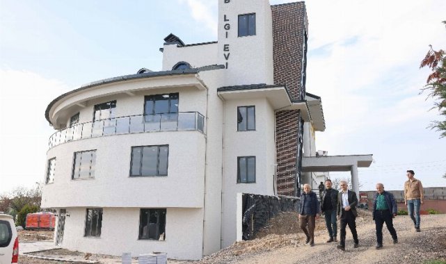 Çayırova'da Başkan Çiftçi projeleri yerinde inceledi