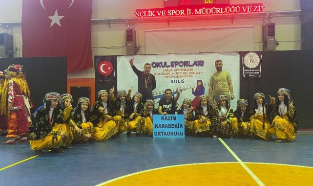 Diyarbakır halk oyunları 'Bölge' şampiyonu oldu