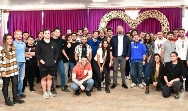 İzmir Çiğli'de 'Gençlik Birimi' kuruluyor