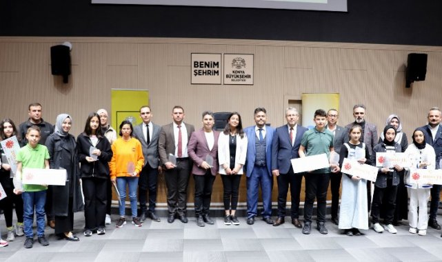 Konya Çocuk Meclisi'nde proje yarışmasının kazananları ödüllendirildi