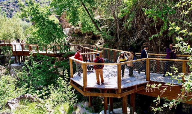 Konya dünyaya örnek işlere devam ediyor