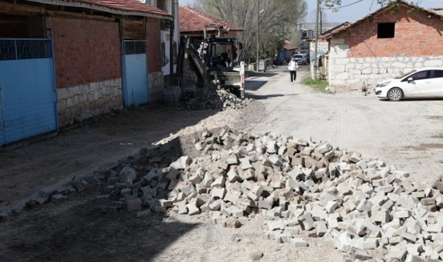 Kütahya Zığra'ya kilit taş