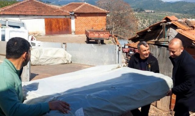 Manisa Büyükşehir, evi yanan aileye umut oldu