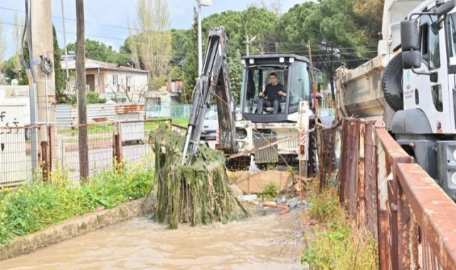 Manisa'ya dakikada 1,2 kilogram yağış düştü!