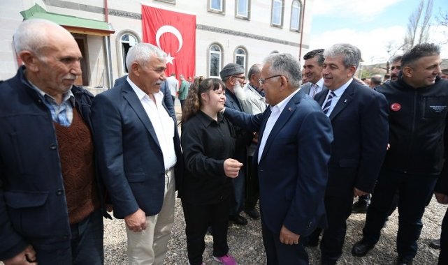 Memduh Büyükkılıç'tan 'hizmetkar' mesajı
