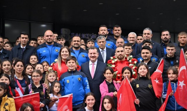 Milli güreşçiler Meclis'te
