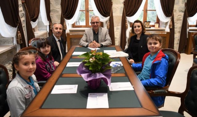 Anafartalar İlkokulu, İtalya'da Türkiye'yi temsil edecek