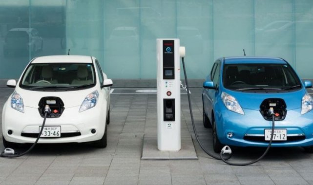 Elektrikli araçlar çalıştayda masaya yatırıldı