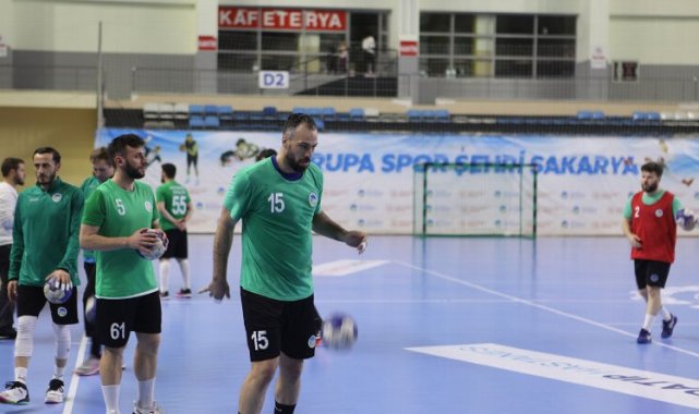 Sakarya hentbolda hedef kupa!
