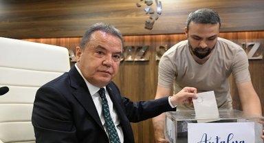 Başkan Böcek: 'Belediyeler konaklama vergisinden pay almalı'