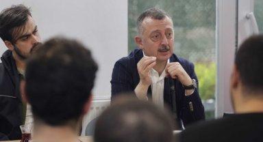 Başkan Büyükakın, üniversiteli gençlerle buluştu