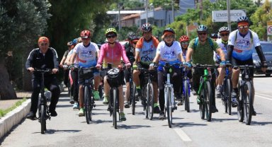 Güzelbahçe'de 'Temiz Çevre' için pedal çevirdiler