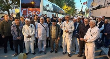 Keşan'dan ilk hac kafilesi uğurlandı