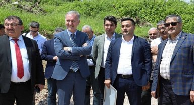 Yeniceköy'de 1 Yılda 14 Km Yol Açıldı