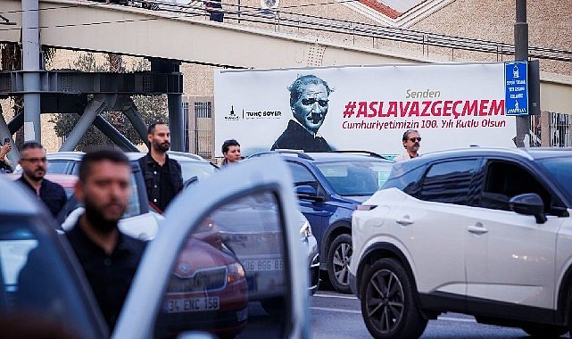 Kocaeli Büyükşehir'den 85 yılda 1085 Atatürk çiçeği