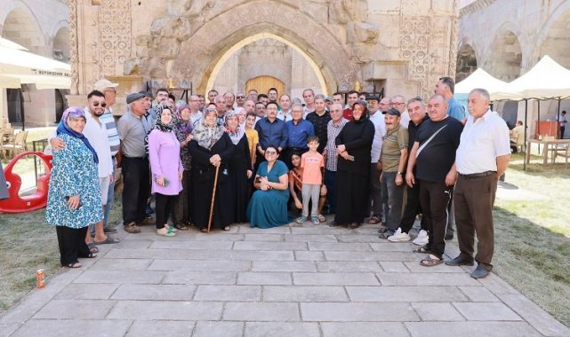 Kayseri'de 'Doktor Başkan'dan gönüllere dokunan projeler