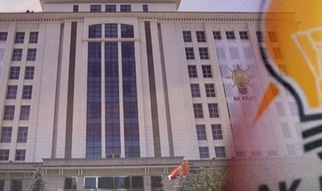AK Parti aday adaylığı başvurularını uzattı