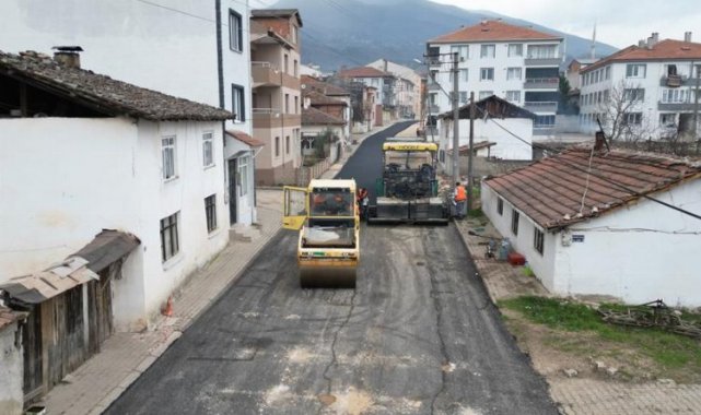 İnegöl Yeniceköy'de yoğun mesai